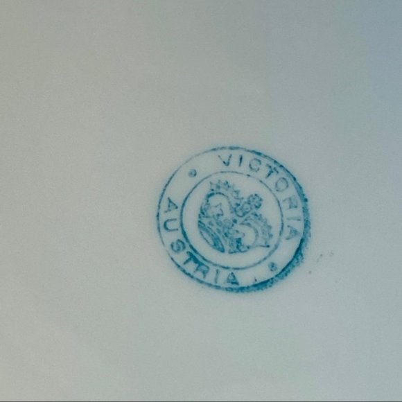 Vintage teapot Victoria Austria yellow flower floral ceramic pottery vine leaf - Picture 7 of 10